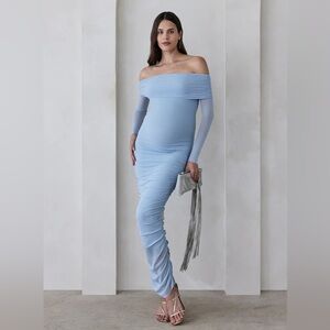 Elegant Off-Shoulder Blue Maxi Dress